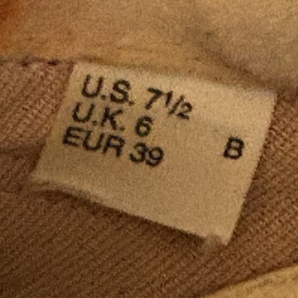 New Balance 576 Suede Orange Men’s Running Shoes Women’s 9.5 EUR 39 - Picture 8 of 8